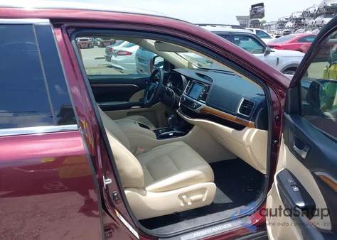 2019 Toyota Highlander Limited z USA, uszkodzony, nr VIN 5TDDZRFH0KS972092